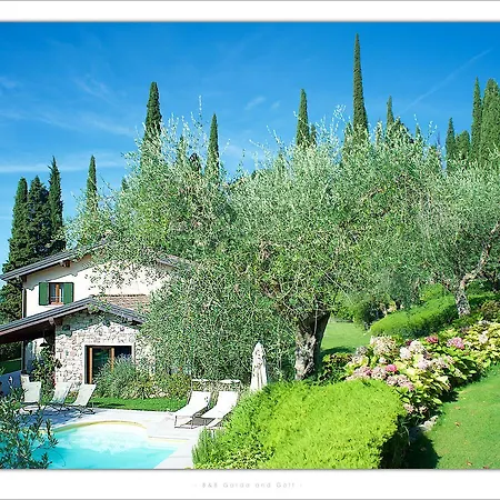 Garda & Golf Bed & Breakfast 4*
